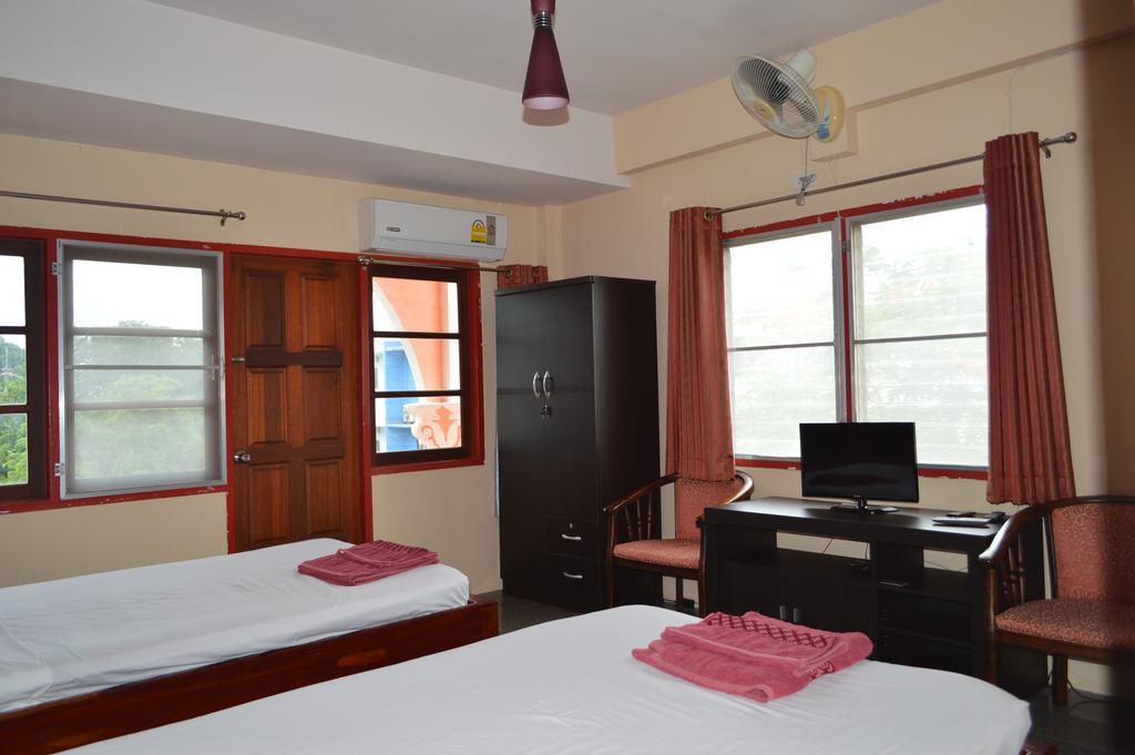 La Paillote Guest House Rayong Habitación foto
